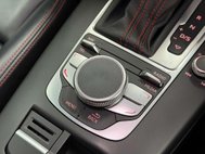 Audi RS3 2.5 TFSI Sportback 5dr Petrol S Tronic quattro Euro 6 (s/s) (Nav) (367 ps) 45