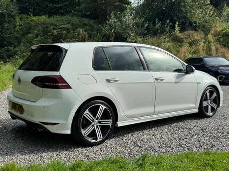 Volkswagen Golf 2.0 Golf R 4WD 5dr 5
