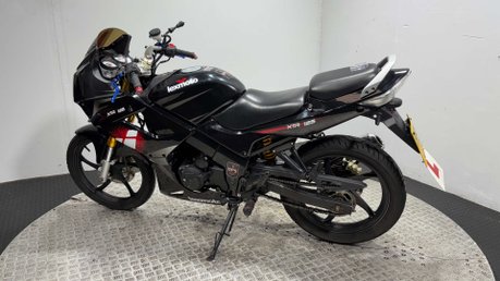Lexmoto XTR 2013 ONLY 11K RUNNING SPORTS BIKE PROJECT BIKE LEARNER 125CC 6