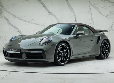 Porsche 911 Turbo S Cabriolet (992) 5