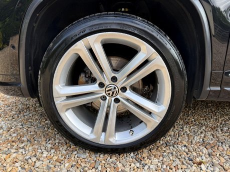 Volkswagen Tiguan 2.0 TDI BlueMotion Tech R-Line DSG 4WD Euro 6 (s/s) 5dr 11