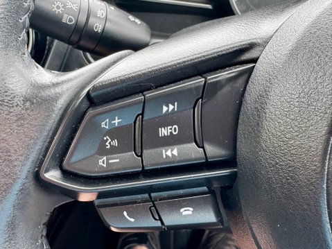 Mazda 2 SE-L NAV 21