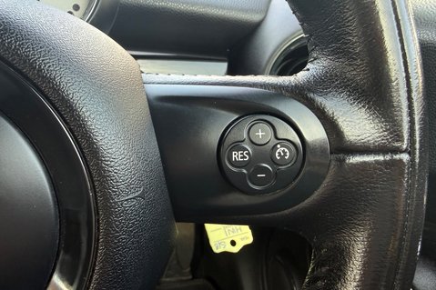 Mini Convertible COOPER SOHO.. CONVERTIBLE.. 11 SERVICES.. FULL LEATHER..A/C..CRUISE CONTROL 28