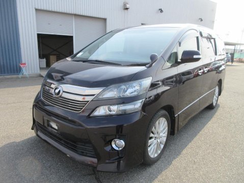Toyota Vellfire 2.4 Z + 7 Seats 3