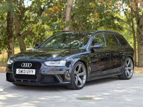 Audi RS4 4.2 RS 4 FSI Quattro Auto 4WD 5dr 39