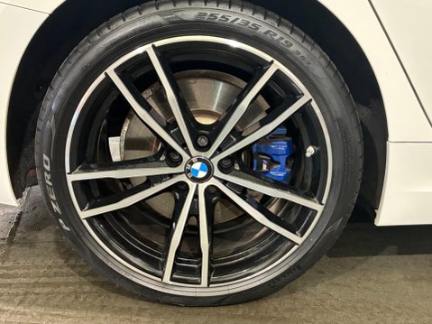 BMW 3 Series 2.0 330e 12kWh M Sport Auto Euro 6 (s/s) 4dr 43