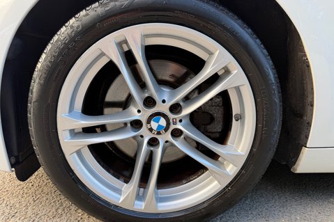 BMW 5 Series 520D M SPORT TOURING 61