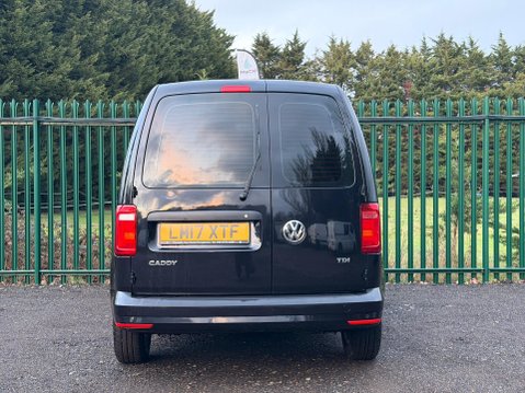 Volkswagen Caddy C20 TDI HIGHLINE 30