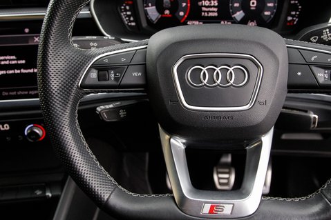 Audi Q3 TFSI S LINE BLACK EDITION 19