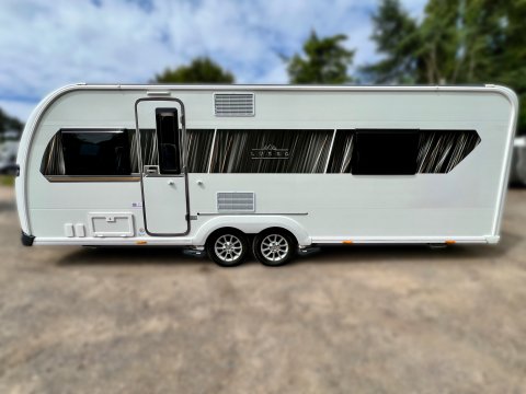 Coachman Lusso II  10