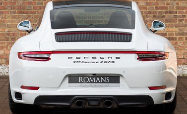 Porsche 911 (991.2) Carrera 4 GTS 5