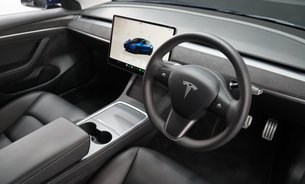 Tesla Model 3 PERFORMANCE AWD Deep Blue Metallic GROK AI RYZEN 20" ALLOYS BLACK INTERIOR 2