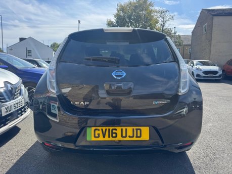 Nissan LEAF ACENTA 5
