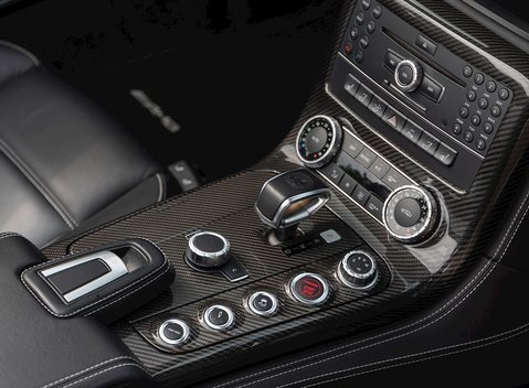 Mercedes-Benz SLS AMG Roadster 20