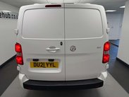 Vauxhall Vivaro 1.5 Vivaro 2900 Sportive S/S 25