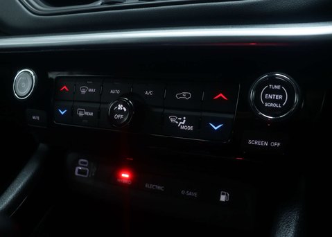 Jeep Compass 1.3 Compass Limited PHEV EAWD Auto 4WD 5dr 31