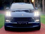 Porsche Macan S PDK 31