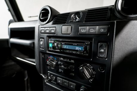 Land Rover Defender 90 TD XS STATION WAGON. COMPREHENSIVE LSH. VB AIR SUSPENSION. KHAN WHEELS. 24