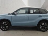 Suzuki Vitara SZ5 BOOSTERJET MHEV 3