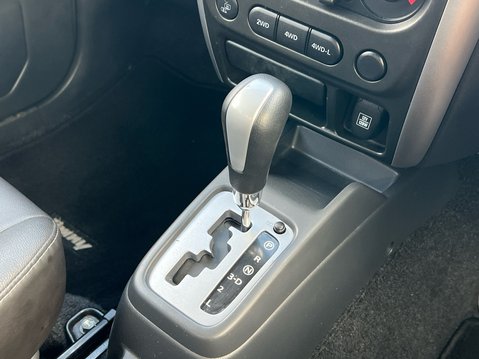 Suzuki Jimny SZ4 27