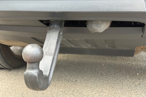 Land Rover Range Rover TDV6 VOGUE SE - TWO OWNERS - CAMBELT CHANGED - TOWBAR 9