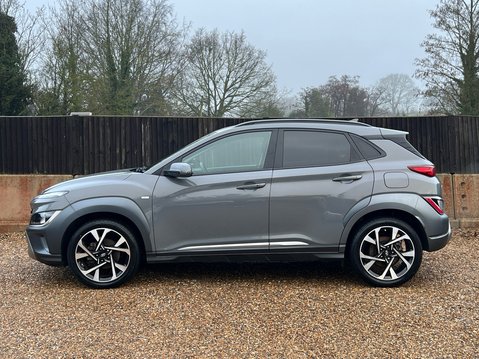 Hyundai KONA T-GDI PREMIUM MHEV 6