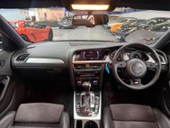 Audi A4 2.0 TFSI S line Saloon 4dr Petrol S Tronic quattro Euro 5 (s/s) (211 ps) 2