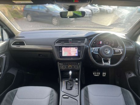 Volkswagen Tiguan 2.0 Tiguan R-Line Tech TDI Semi-Auto 5dr 12
