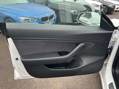Tesla Model 3 (Dual Motor) Long Range Saloon 4dr Electric Auto 4WDE (346 ps) 19