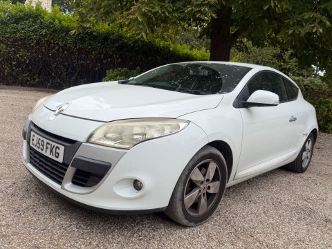 Renault Megane 1.5 dCi Dynamique Euro 4 3dr 2