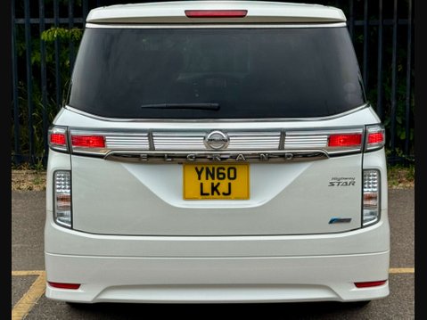 Nissan Elgrand Highway Star 36