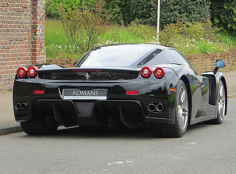 Ferrari Enzo 5
