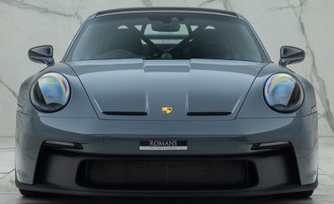 Porsche 911 GT3 (992) 7