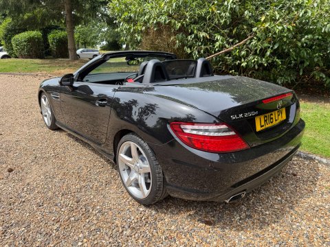Mercedes-Benz SLK 2.1 SLK 250 D AMG Sport Auto 2dr 5