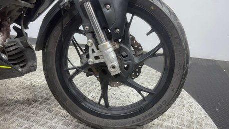 Keeway RKF 125 2023 ONLY 4K 1 OWNER NEW MOT 125CC NAKED BIKE 12