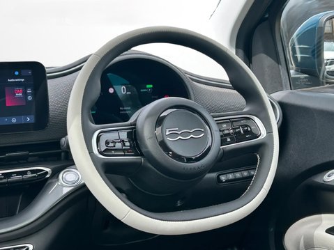 Fiat 500 87kW La Prima 42kWh 3dr Auto 17