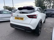 Nissan Juke 1.0 DIG-T N-CONNECTA 5