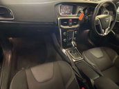 Volvo V40 1.5 V40 Momentum Nav+ T2 Auto 5dr 42