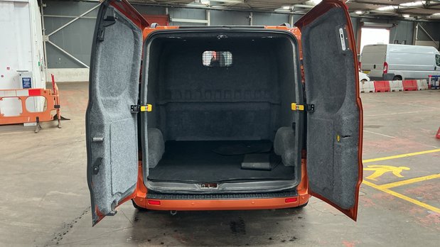 Ford Transit Custom Crew Cab [SOLD] LWB L2H1 Low Roof Limited 320 Air Con Alloys EURO 6 NO VAT 5
