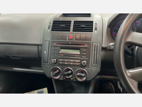 Volkswagen Polo SE 10