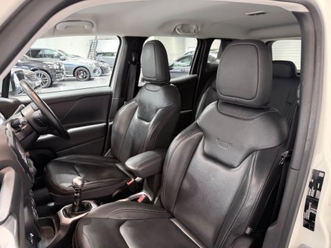 Jeep Renegade 1.4T MultiAirII Limited Euro 6 (s/s) 5dr 15