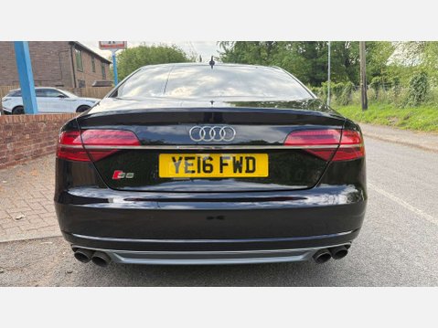 Audi S8 4.0 S8 V8 TFSI Quattro Auto 4WD 4dr 16