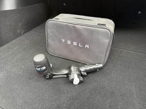 Tesla Model Y (Dual Motor) Long Range SUV 5dr Electric Auto 4WDE (384 bhp) 23