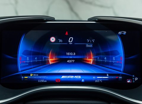 Mercedes-Benz SL Class SL63 AMG PERFORMANCE 23