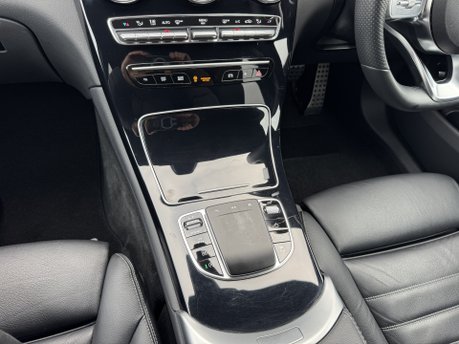 Mercedes-Benz GLC GLC 300 MHEV 4Matic AMG Line Auto Petrol SAT NAV/PARKTRONIC/SIDE STEPS 14