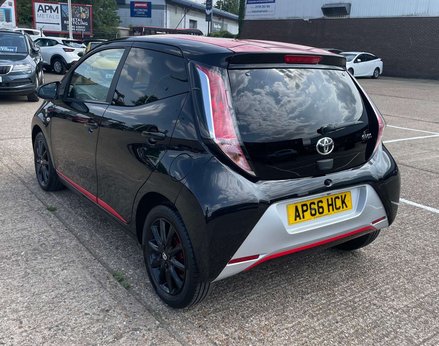 Toyota Aygo 1.0 Aygo X-Press VVT-i 5dr 8