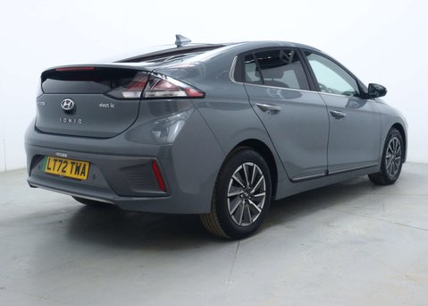 Hyundai IONIQ IONIQ Premium SE BEV 5dr 11