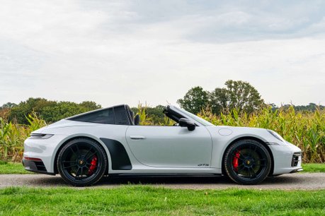 Porsche 911 3.0 911 Targa 4 GTS Semi-Auto 4WD 2dr