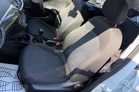 Vauxhall Corsa EXCITE AC ECOFLEX - HUGE SPEC - AIRCON - HEATED SEATS & STEERING WHEEL 3