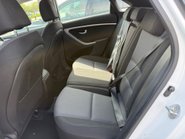 Hyundai i30 CRDI SE NAV BLUE DRIVE 11